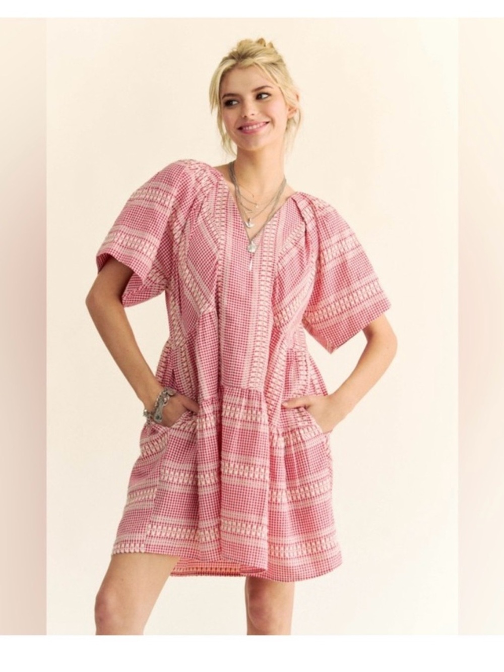 DAVI & DANI Pink Textured Mini Dress - Picture 3 of 11